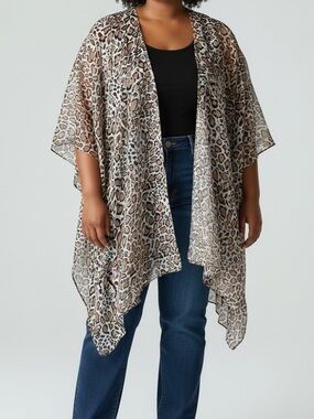 Shore Drive One Size Sheer Animal Print Kimono Coverup